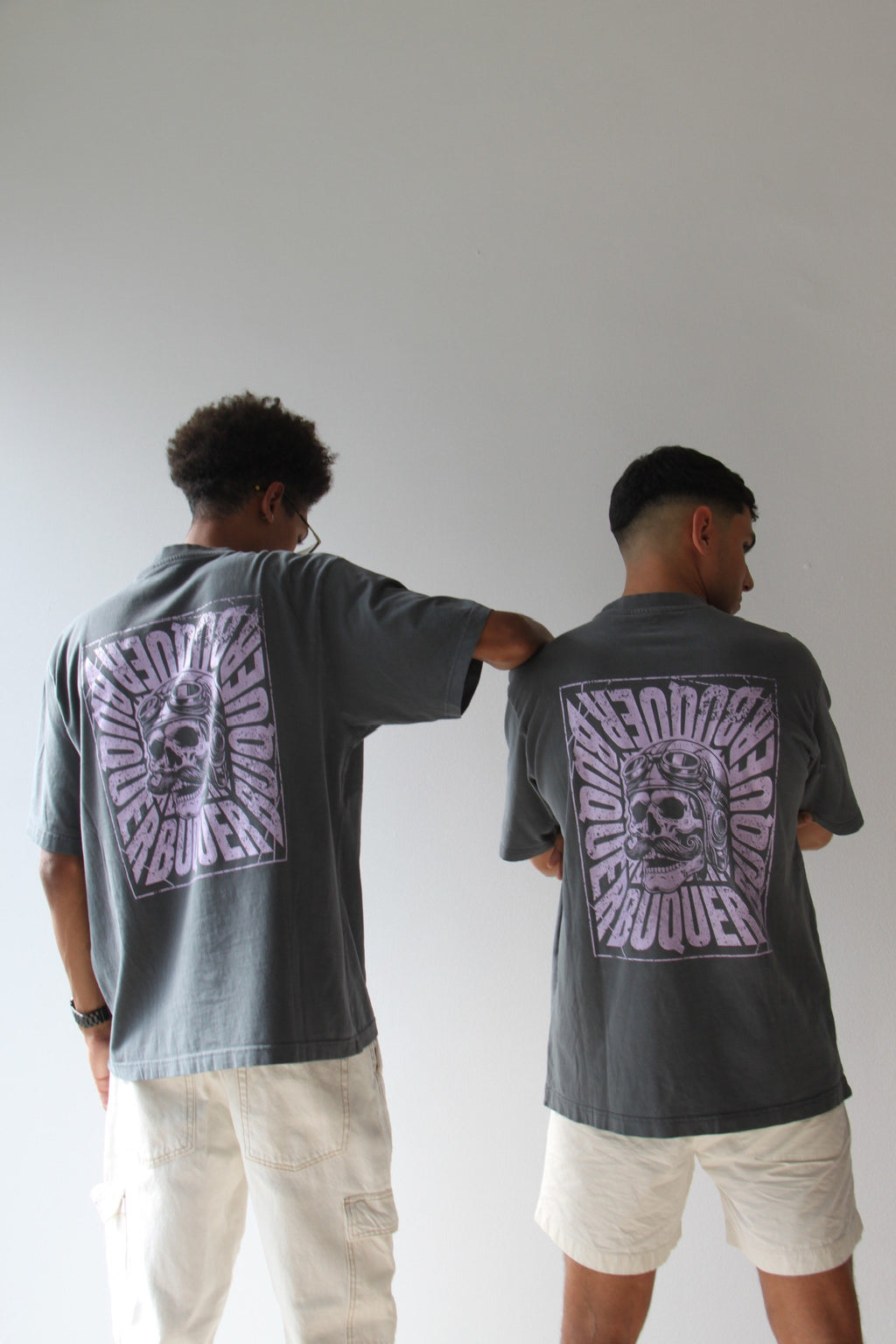 Camiseta Timeless, estilo único y moderno, diseñada con materiales sostenibles para un look streetwear y conciencia ecológica