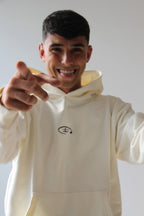 Sudadera Buquer, moda contemporánea y diseño exclusivo, creada para destacar en estilo casual y urbano