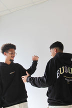 Sudadera Buquer, moda casual y moderna, con un diseño exclusivo perfecto para destacar en cualquier outfit urbano